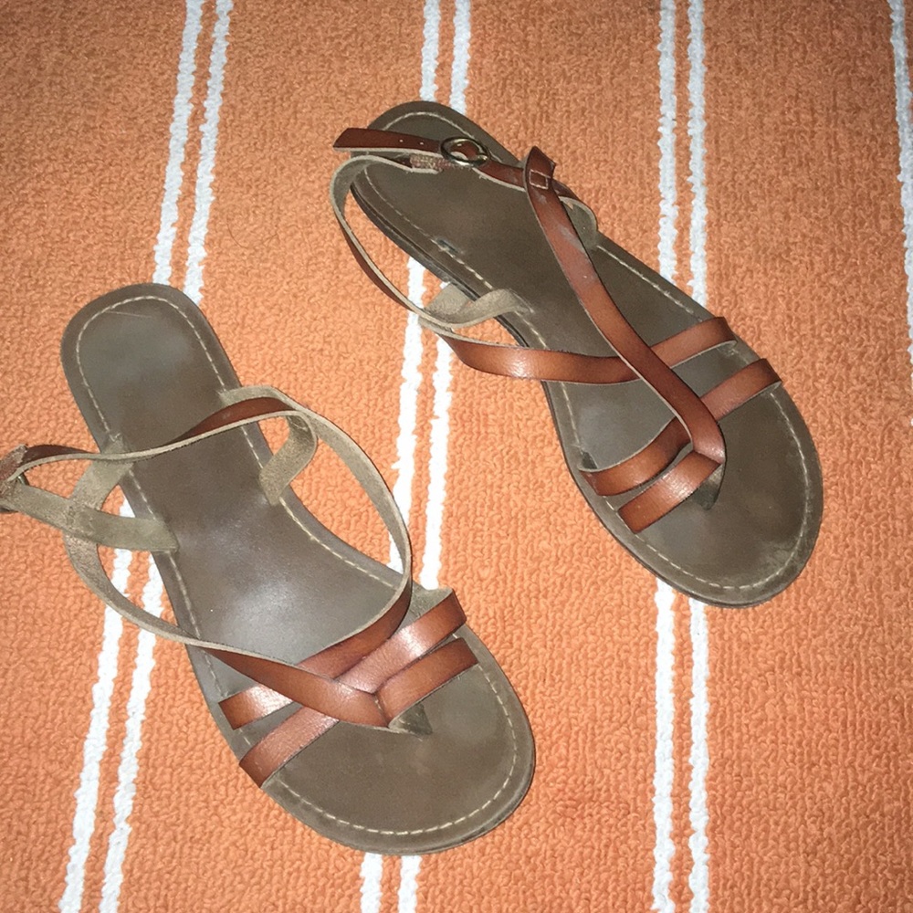 Women’s sandals